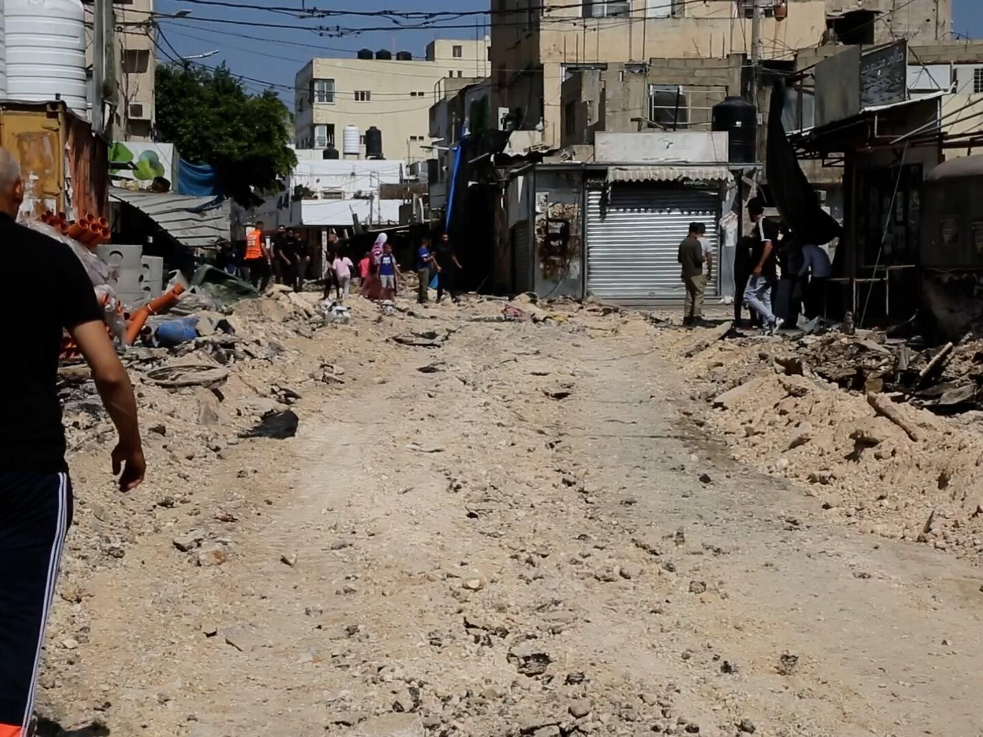 نظرا لسوابق فسادها.. وجهاء جنين لا يثقون في السلطة لإعادة إعمار المخيم