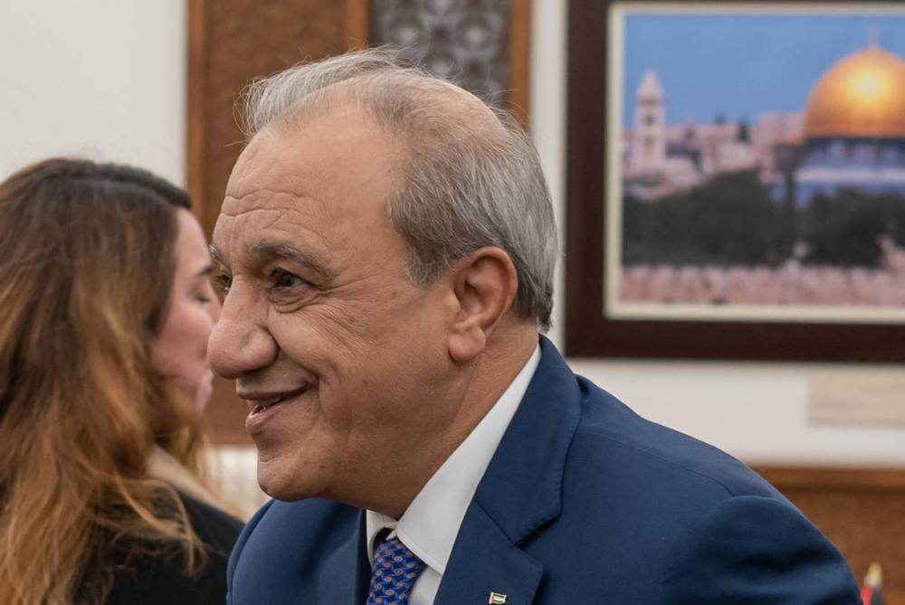 بحثاً عن إنجاز عسكري.. زعران ماجد فرج في عين الحلوة يشعلون المخيم مجدداً