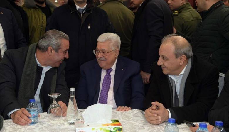 حسين الشيخ يسعى للظفر بمنصب نائب عباس في المؤتمر الثامن