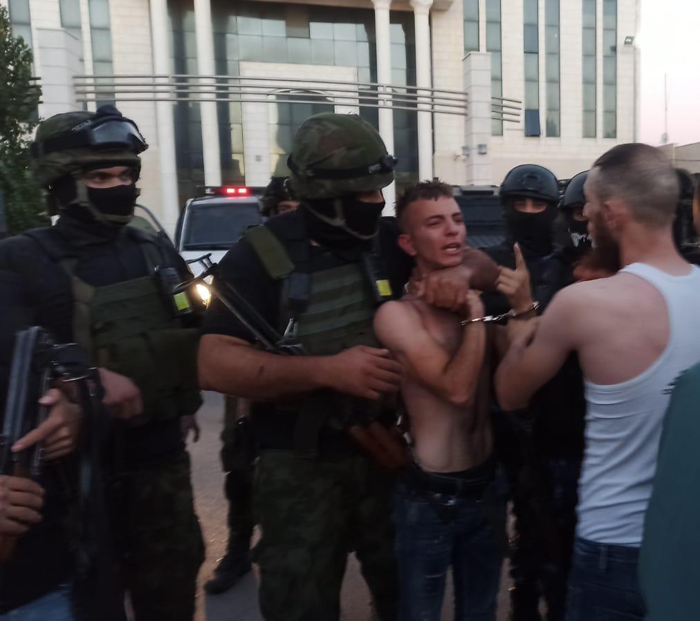 حقوقي: السلطة ترتكب أنماط انتهاكات متعددة رغم نداءات كثيرة لوقفها