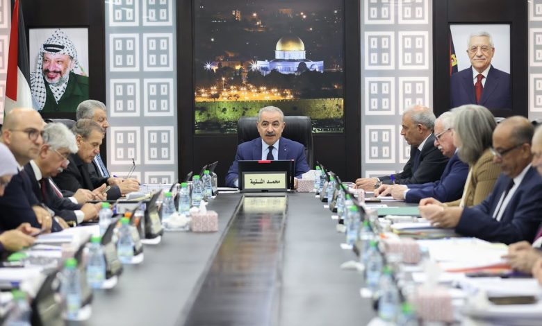 كتب جهاد حرب: لماذا تخشى الحكومة حق المعرفة!