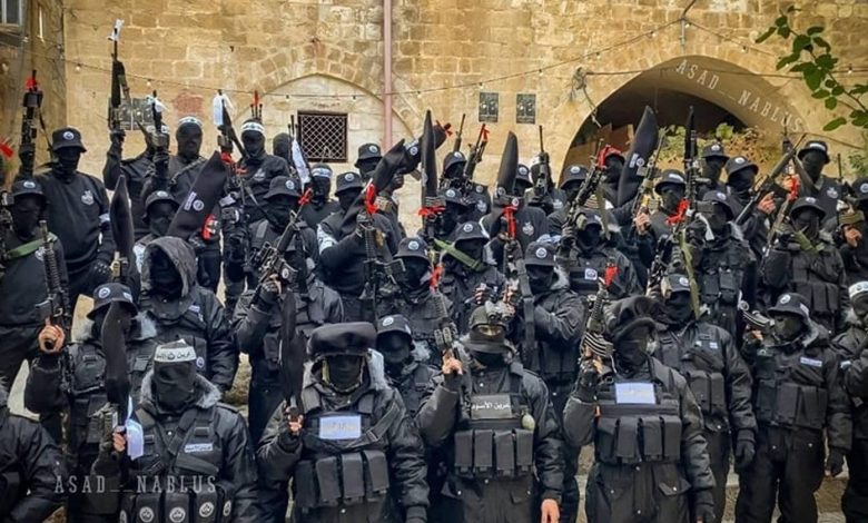 صحيفة: السلطة تقود حملة تشويه مدفوعة ضد المقاومة بالضفة