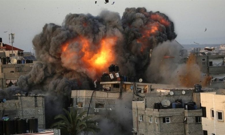 محلل: السلطة حيدت المؤسسات كافة من أي دور سياسي مناصر لغزة