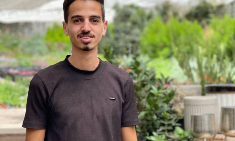 أجهزة السلطة تختطف الطالب في “البوليتكنك” أحمد القواسمة بالخليل