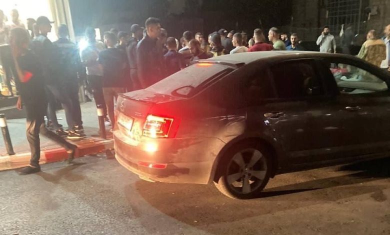 إصابة شاب برصاص مسلح يستقل دراجة نارية وسط رام الله