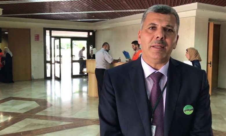 الشاعر: السلطة تعتقل يزن جبر سياسيا بدل ملاحقة المعتدين عليه