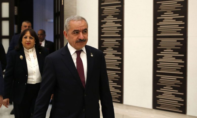 نبيل عمرو يدعو لإعادة بناء السلطة دون هندسة إسرائيلية أو أمريكية