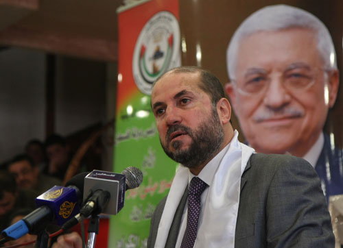 رسائل شعبية قاسية من إهانة الهباش بمسجد برام الله.. هل تتعظ السلطة؟