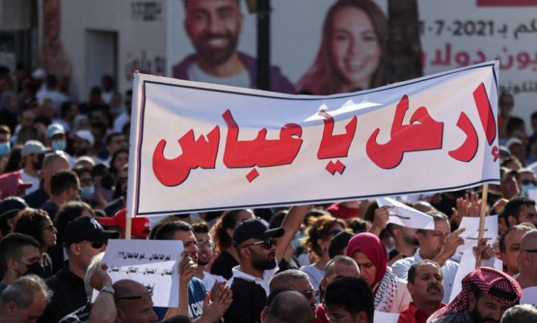 “لن يطول حلها”.. مسؤول حكومي سابق: أزمة مقاصة السلطة تضر بإسرائيل وأمريكا