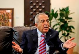 سلام فياض: السلطة لم تعد صالحة للحكم أو رعاية احتياجات غزة والضفة