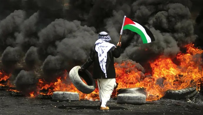 مسؤول سابق بالشاباك يتوقع انتفاضة قريبة بالضفة وحدثا أسوأ من 7 أكتوبر