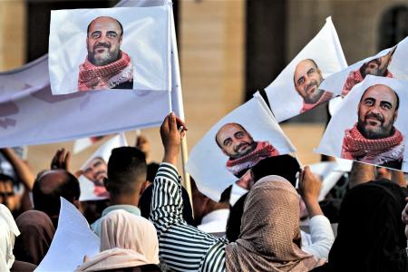 غسان بنات: أمن السلطة موجود لحماية “إسرائيل” وليس للفلسطينيين