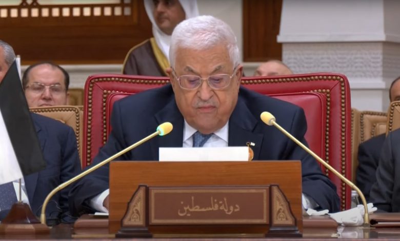 المتصهين عباس يُدين المقاومة ويُبرئ الاحتلال من مجازر غزة