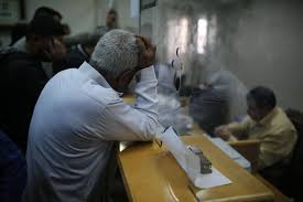 اقتصادي: ضرائب السلطة وسياساتها الخاطئة دفعت رؤوس الأموال للهرب