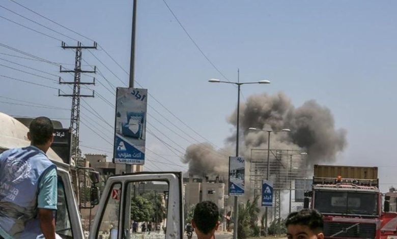 هكذا تستغل “إسرائيل” السلطة كورقة لإطالة حرب غزة مقابل المال