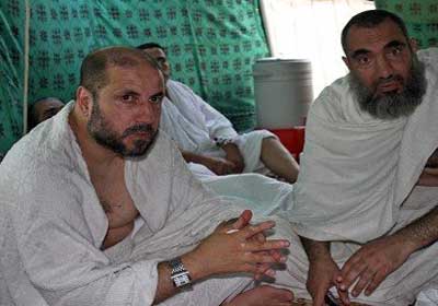 فساد متكرر في ملف الحج بالضفة.. تفاصيل صادمة