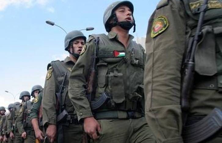 اقتصادي: مساع دولية لمنع انهيار السلطة خشية بدائل تزعج “إسرائيل”