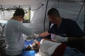 صحفي يروي تجربته مع ٤ مراكز طبية بنابلس: ترهل وفساد وندرة خبرة ولباقة