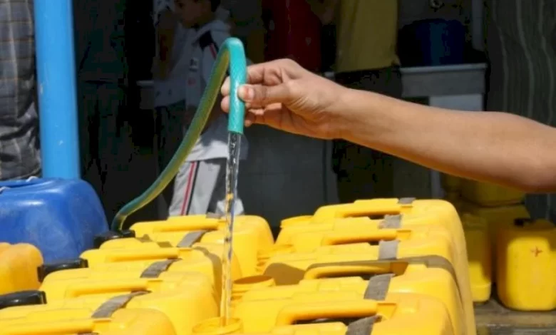 تفاصيل صادمة.. المحافظ خالد دودين يتآمر مع الاحتلال على بلدية الخليل بأزمة المياه