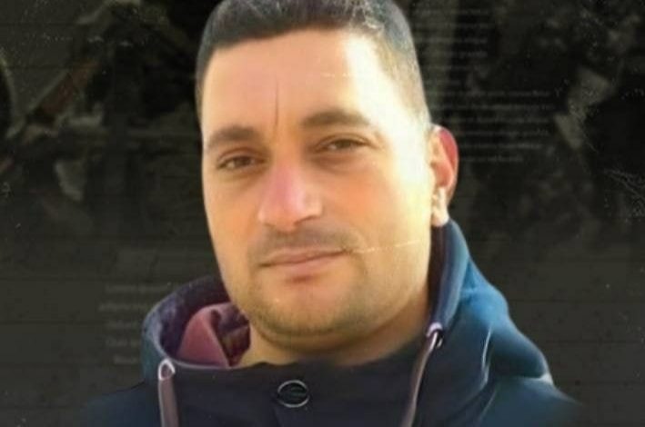 نقل المعتقل السياسي نزار منى للمستشفى بعد تدهور صحته بسجون السلطة