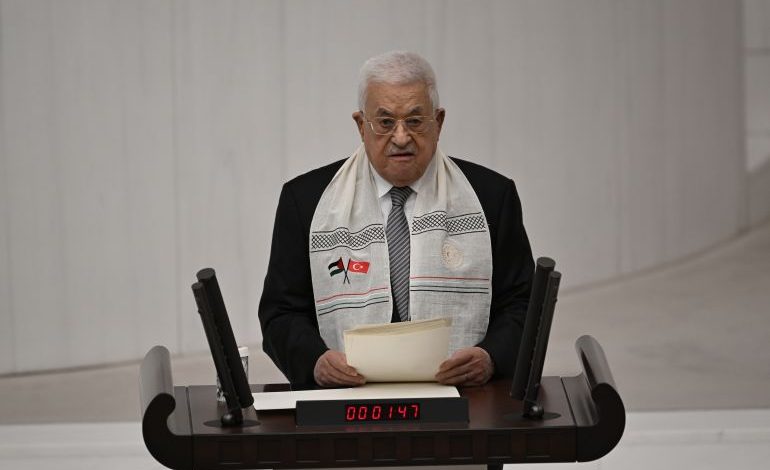 كتب داود كتّاب: لِمَ لا يذهب عباس إلى القدس؟