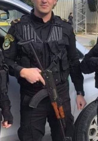 أجهزة السلطة تعتقل مطاردًا وتزيل شوادر تخفي للمقاومة في نابلس