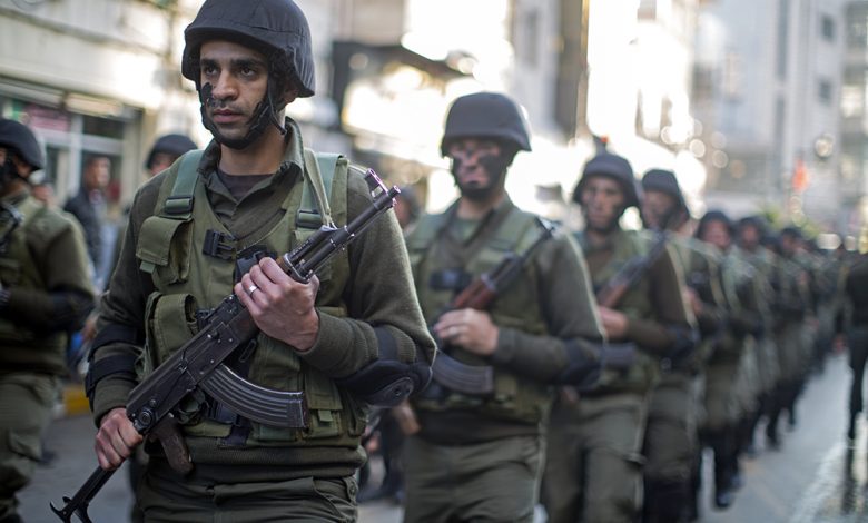 خبير عسكري: انضمام عناصر السلطة لمواجهة “إسرائيل” سيقلب المعادلة