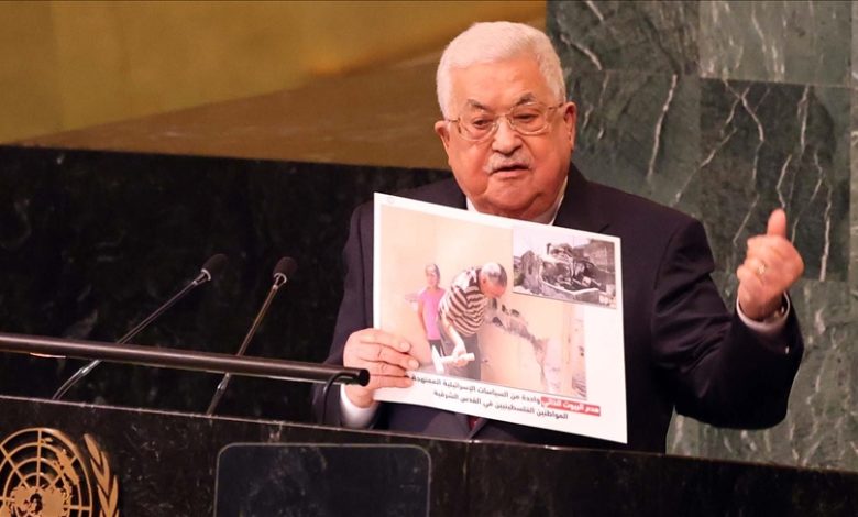 كاتب: “حمار” و”مغفل” من يظن أن سموتريتش سيأتي بأفضل من سلطة أوسلو