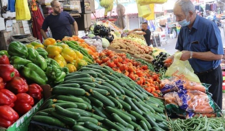 الغلاء يطحن المواطن.. ارتفاعات جديدة بأسعار المواد الغذائية الأساسية بأسواق الضفة