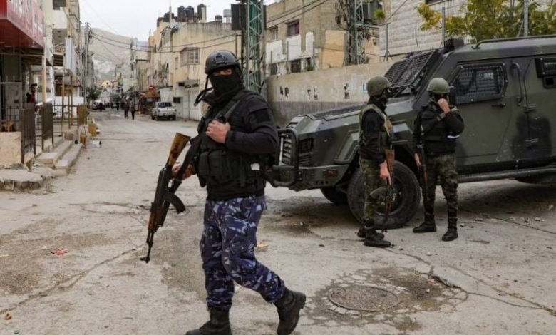 مأساة.. الطفلة رنيم أصيبت برصاص الفلتان وأجهزة السلطة تحمي الجناة