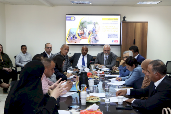 “أمان” ومؤسسات محلية تدعو السلطة لدعم صمود المزارعين أمام هجمات المستوطنين