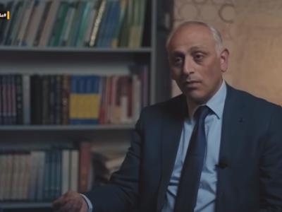 المحامي المتصهين.. نقابة المحامين تشطب زيد الأيوبي من سجلاتها بسبب مواقفه الخيانية