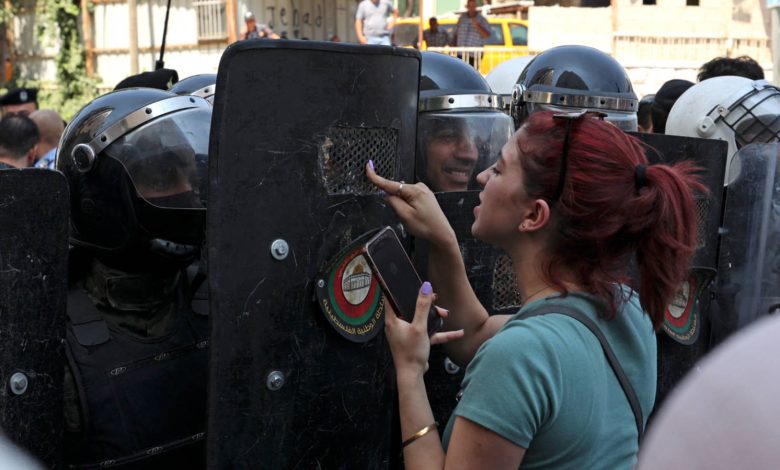 قيادي بالشعبية يتهم فتح بالتفرد بالقرار الفلسطيني ويدعو لإصلاح المنظمة