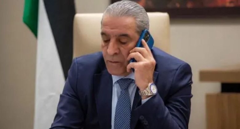 خبير قانوني: حسين الشيخ يُجهز لرئاسة منظمة التحرير حال شغور منصب الرئيس