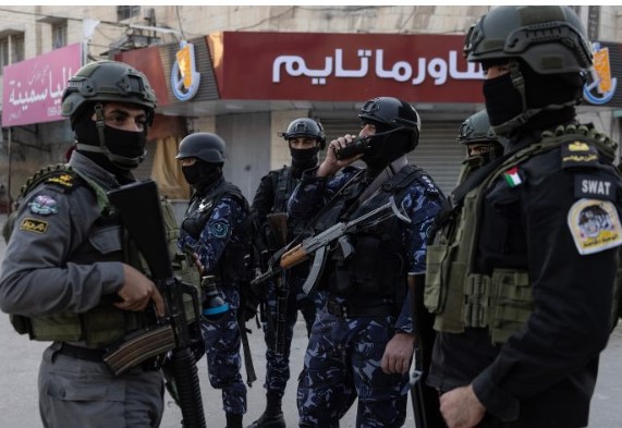 قيادي بالديمقراطية: هجوم السلطة على جنين استكمال لخطة فينزل