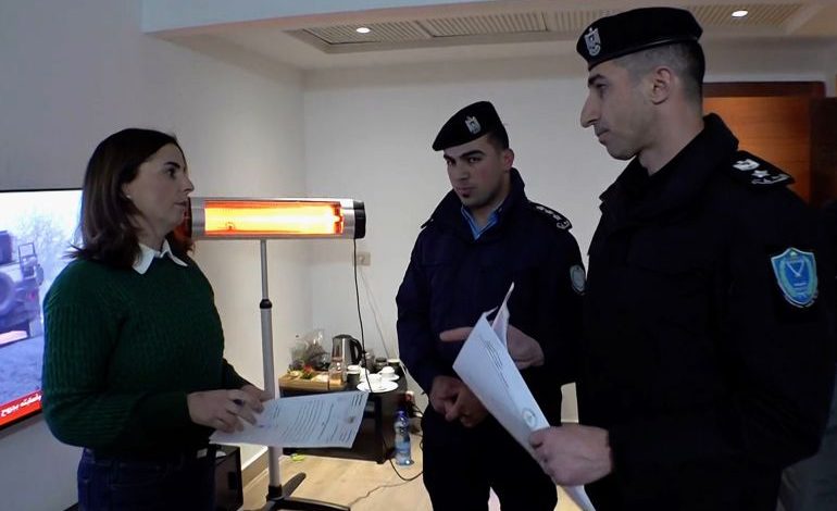 “مدى”: السلطة رسمت مشهدًا مقلقًا بقمع الحريات وصحفيي الضفة