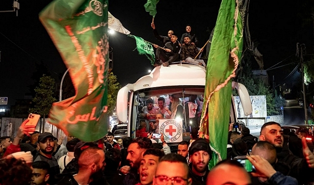 قراقع: مقاومة غزة انتصرت ونحن أمام أكبر عملية إنقاذ جماعية للأسرى