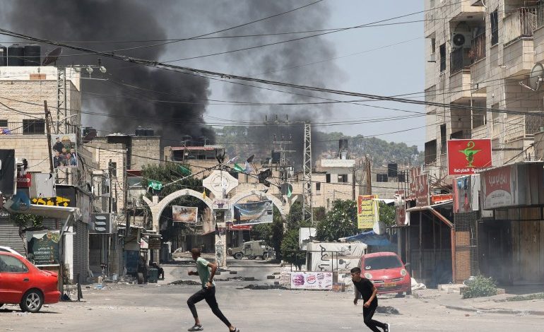 كاتب: السلطة مهدت طريق الاحتلال لجنين ويجب ألا تمر جريمتها