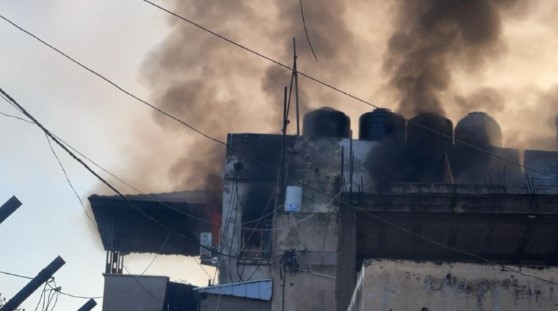 أجهزة السلطة تواصل حرق منازل المواطنين في مخيم جنين