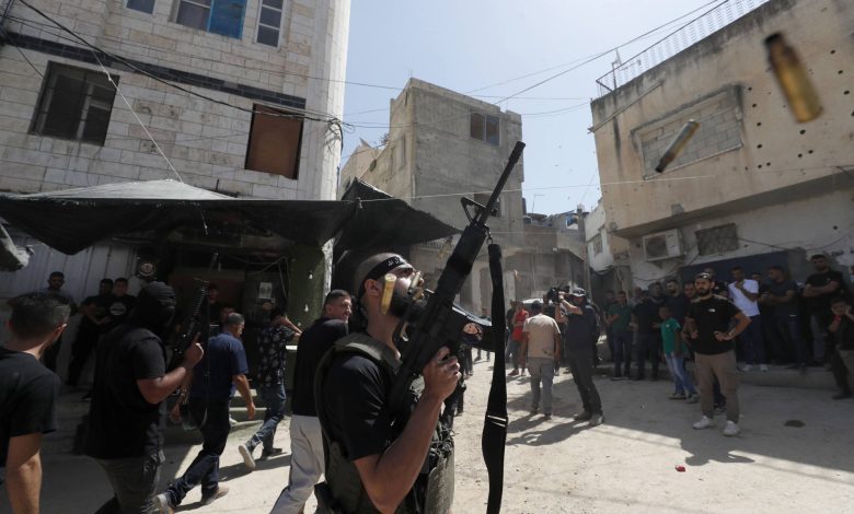 الثورة، والسلطة..!