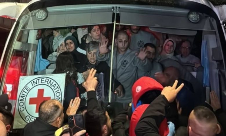 مكتب الشهداء والأسرى ينشر أسماء من سيتم تحرريهم خلال الدفعة الثانية اليوم