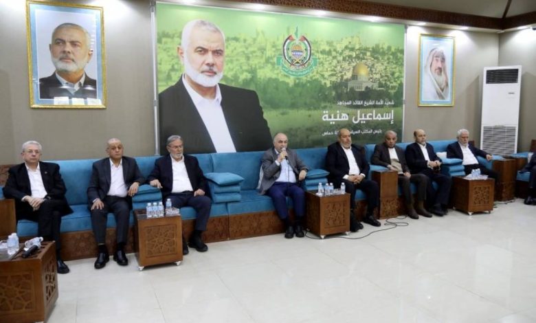 باستثناء فتح.. الفصائل الفلسطينية تبارك صفقة التبادل وتؤكد دعمها للمقاومة