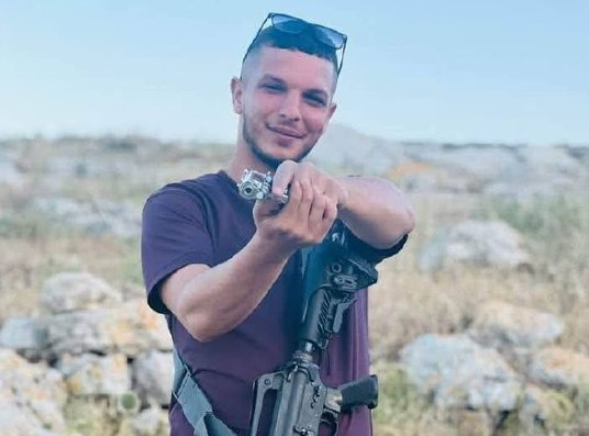 المجرم “محمود الأمين” لاحق منفذ عملية “تياسير” وأودعه سجن أريحا