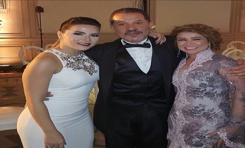 ناشط: عباس ينتقم من قوت الأسرى والشهداء وتجارة أبنائه تزدهر