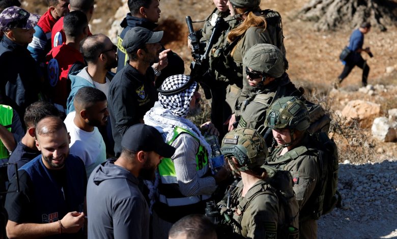 باحث: عجز السلطة أمام ترمب- نتنياهو مخجل ويفقدها سبب البقاء