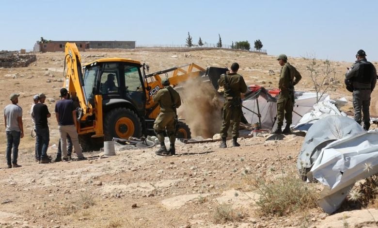 وحدهم يواجهون الاحتلال.. السلطة تخذل أهالي مسافر يطا