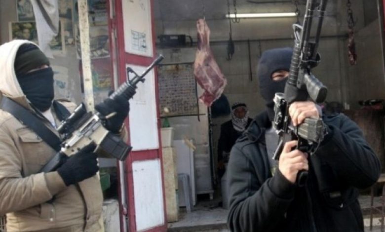 الفلتان يستفحل بالخليل ومطالبات بإقالة المحافظ وقادة الأجهزة الأمنية