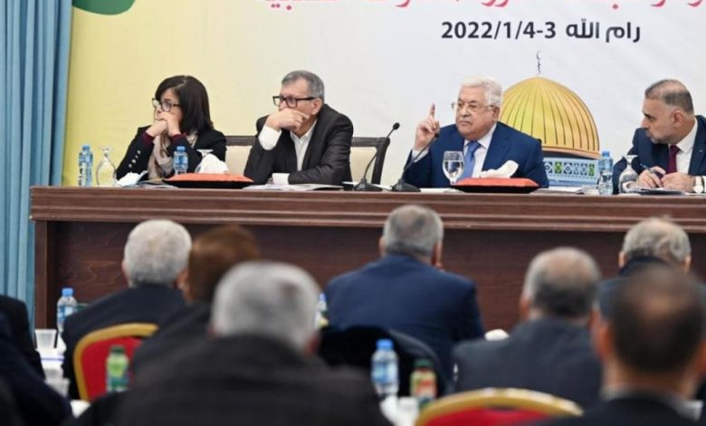 بين المجلس المركزي ومجلس الأعيان