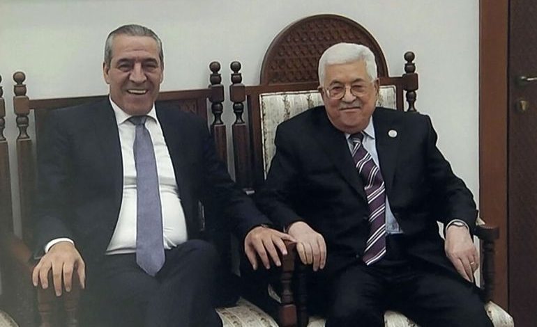 “كان”: الشيخ رمز للفساد والتنسيق الأمني ولديه علاقات واسعة مع “إسرائيل”