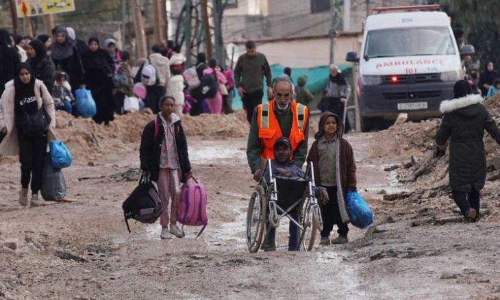 نازحو مخيم جنين يطالبون السلطة بتوفير مساكن لهم